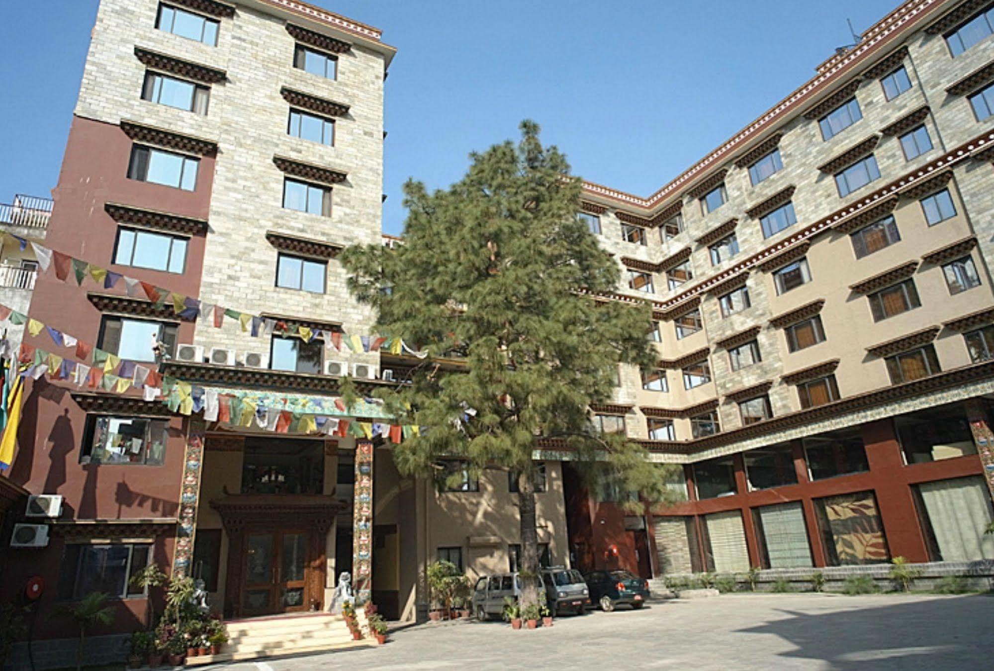 Hotel Tibet International Kathmandu Ngoại thất bức ảnh