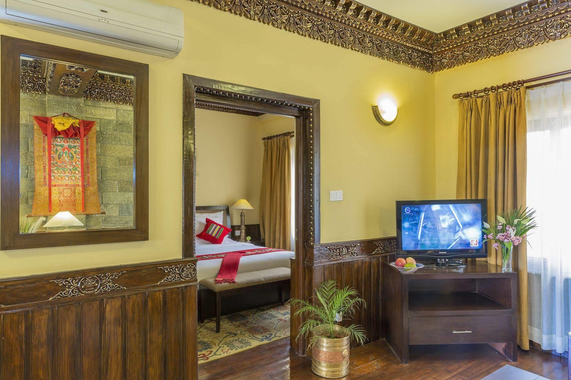 Hotel Tibet International Kathmandu Ngoại thất bức ảnh
