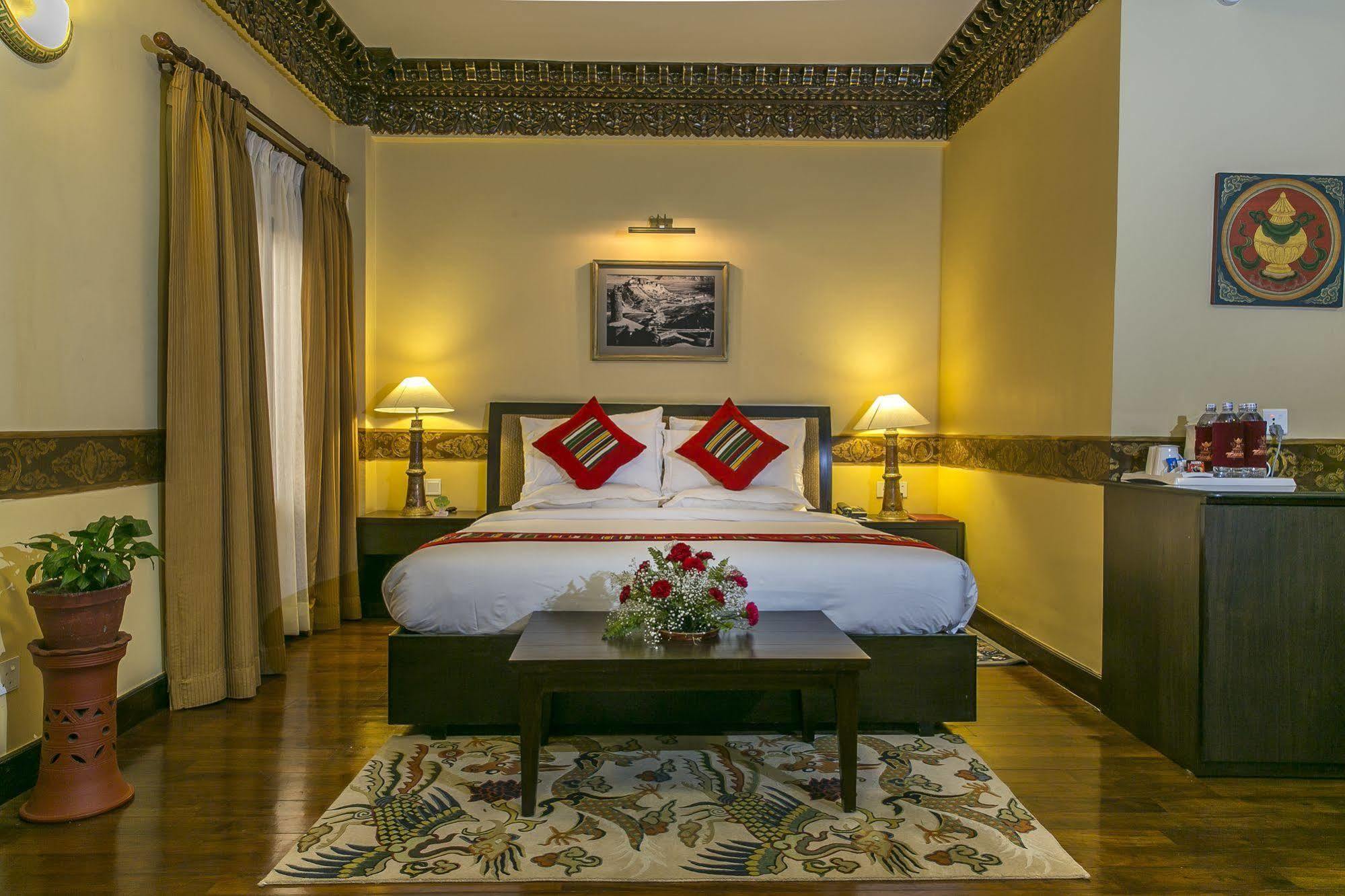 Hotel Tibet International Kathmandu Ngoại thất bức ảnh