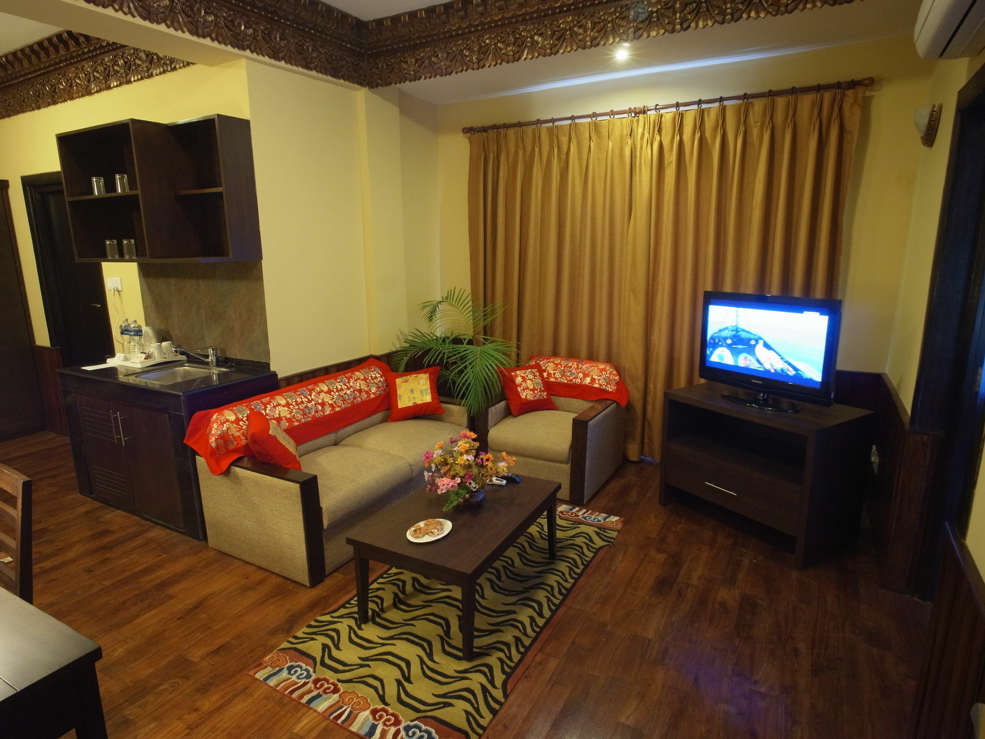 Hotel Tibet International Kathmandu Phòng bức ảnh